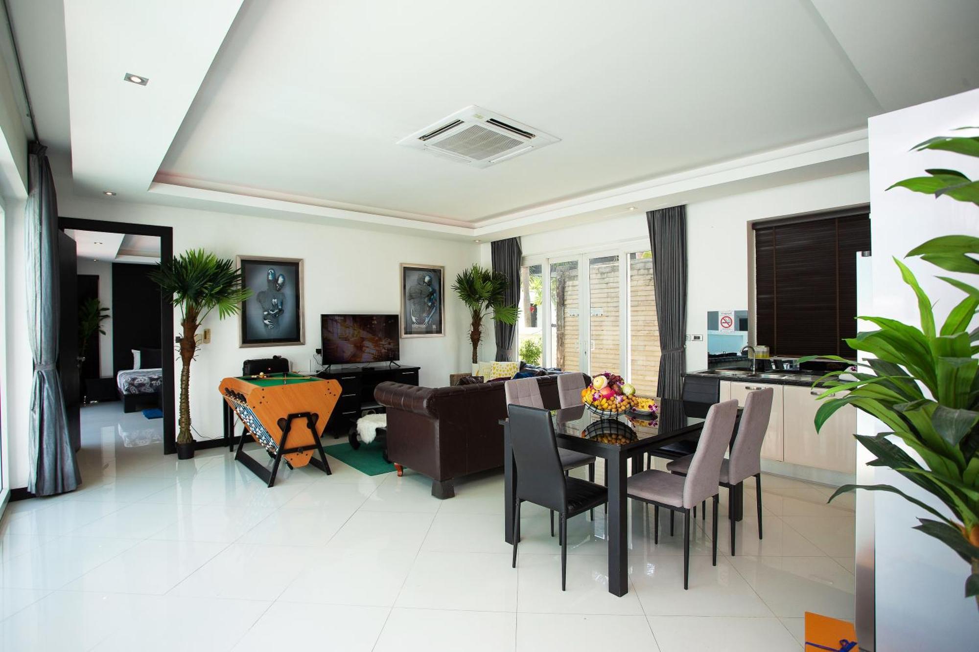 Premium Pool Villa Pattaya Jomtien Habitación foto